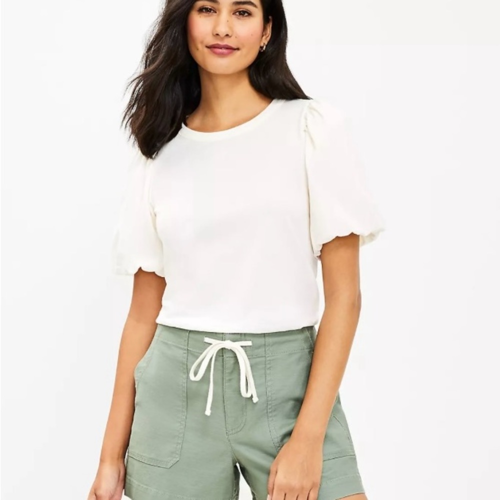 Loft White Bubble Puffed Sleeve Round Neck Tee/Top Size M  NWOT